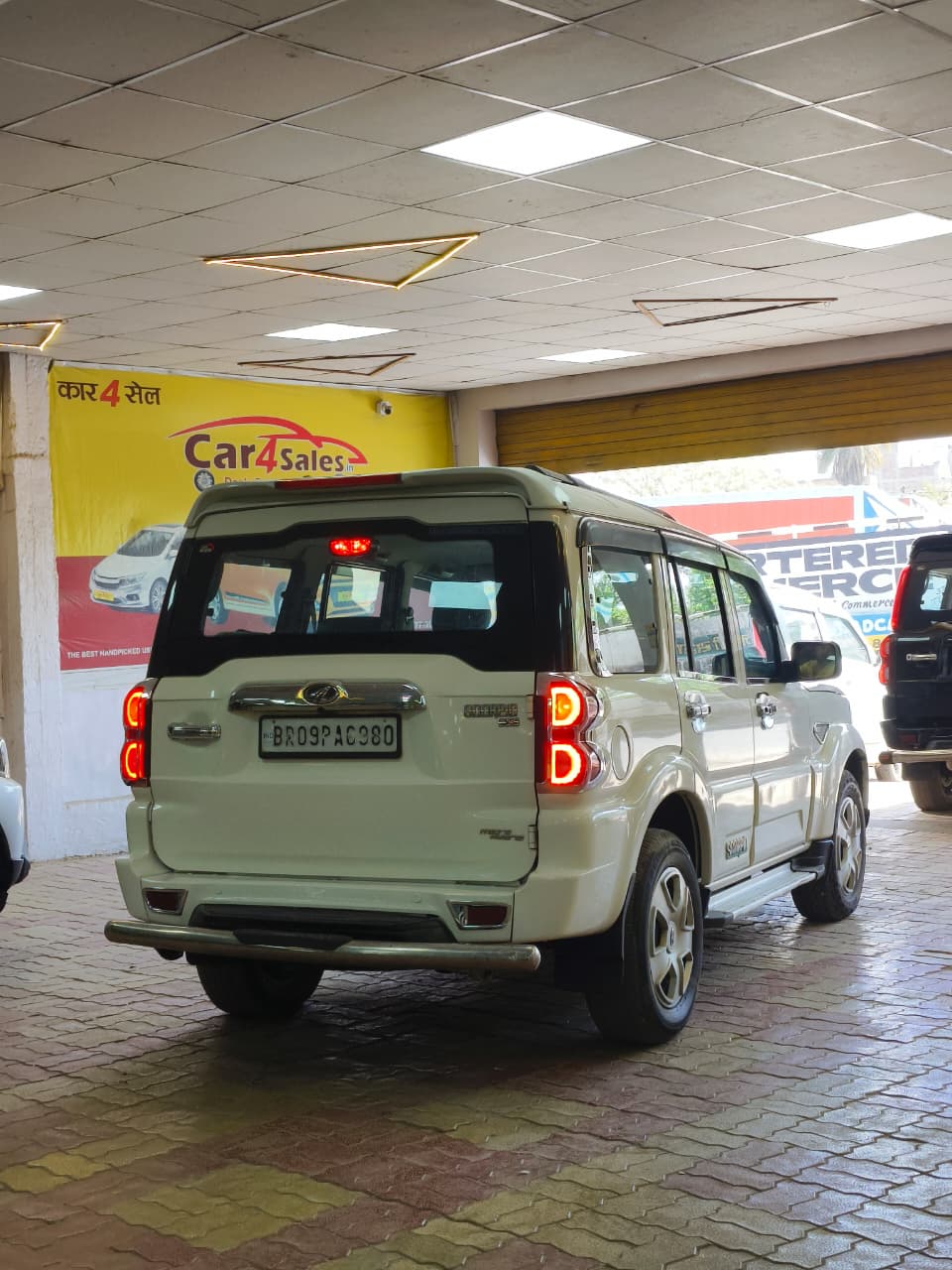 Car Image 6