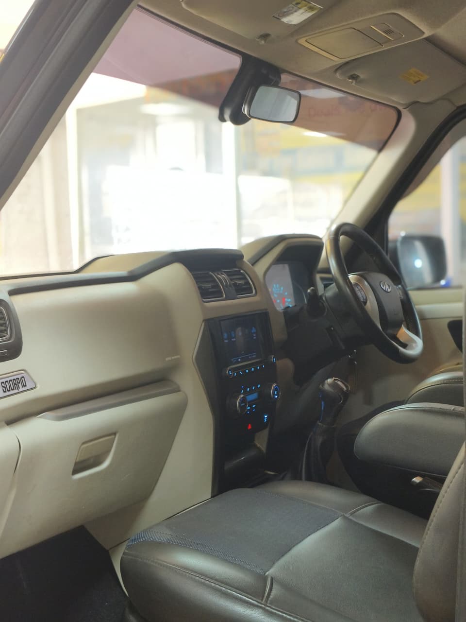 Car Image 4