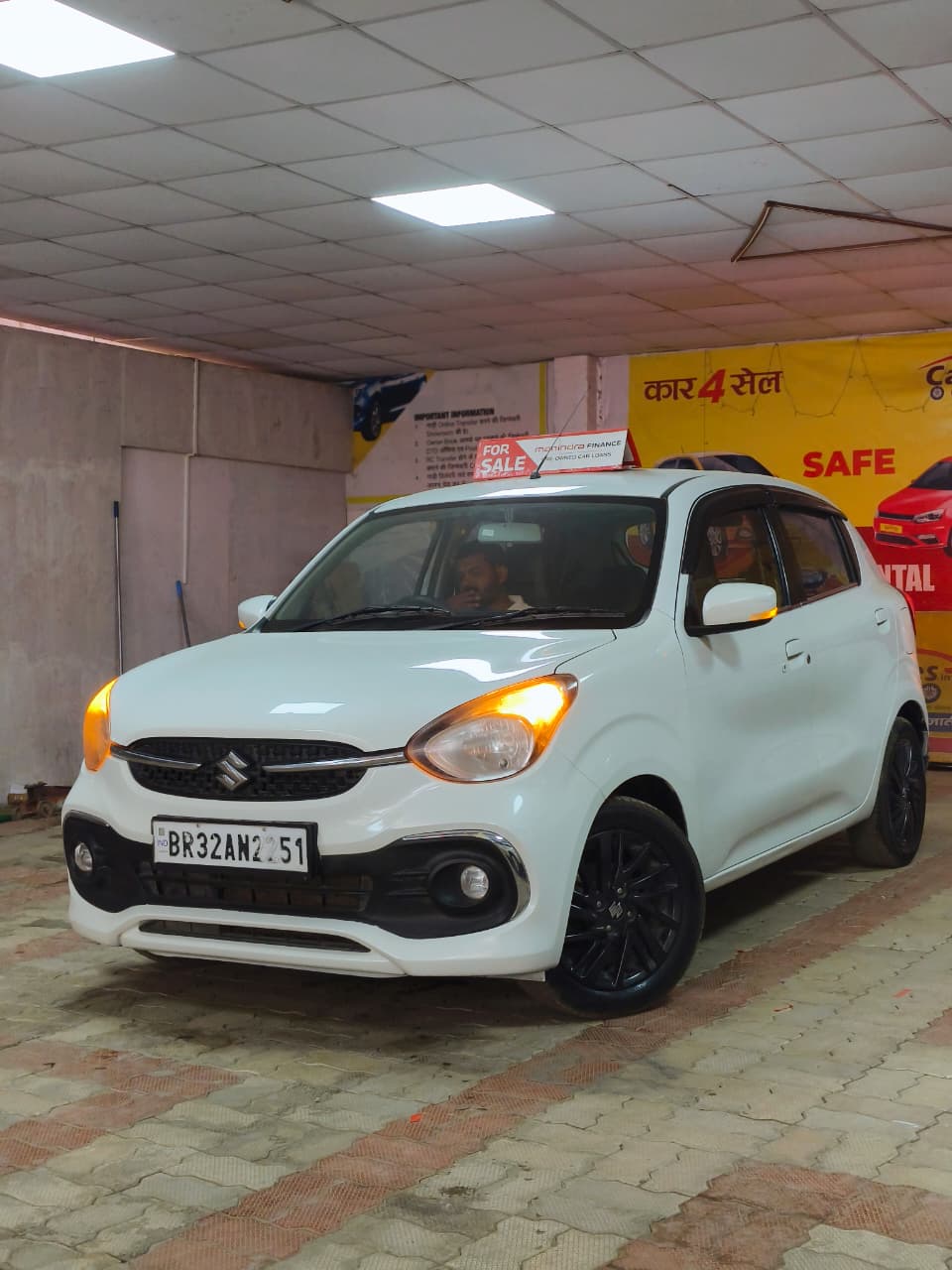 Car Image 8