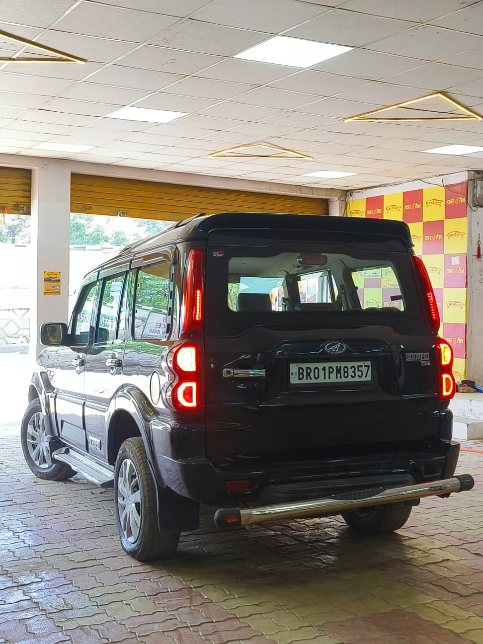 Car Image 7