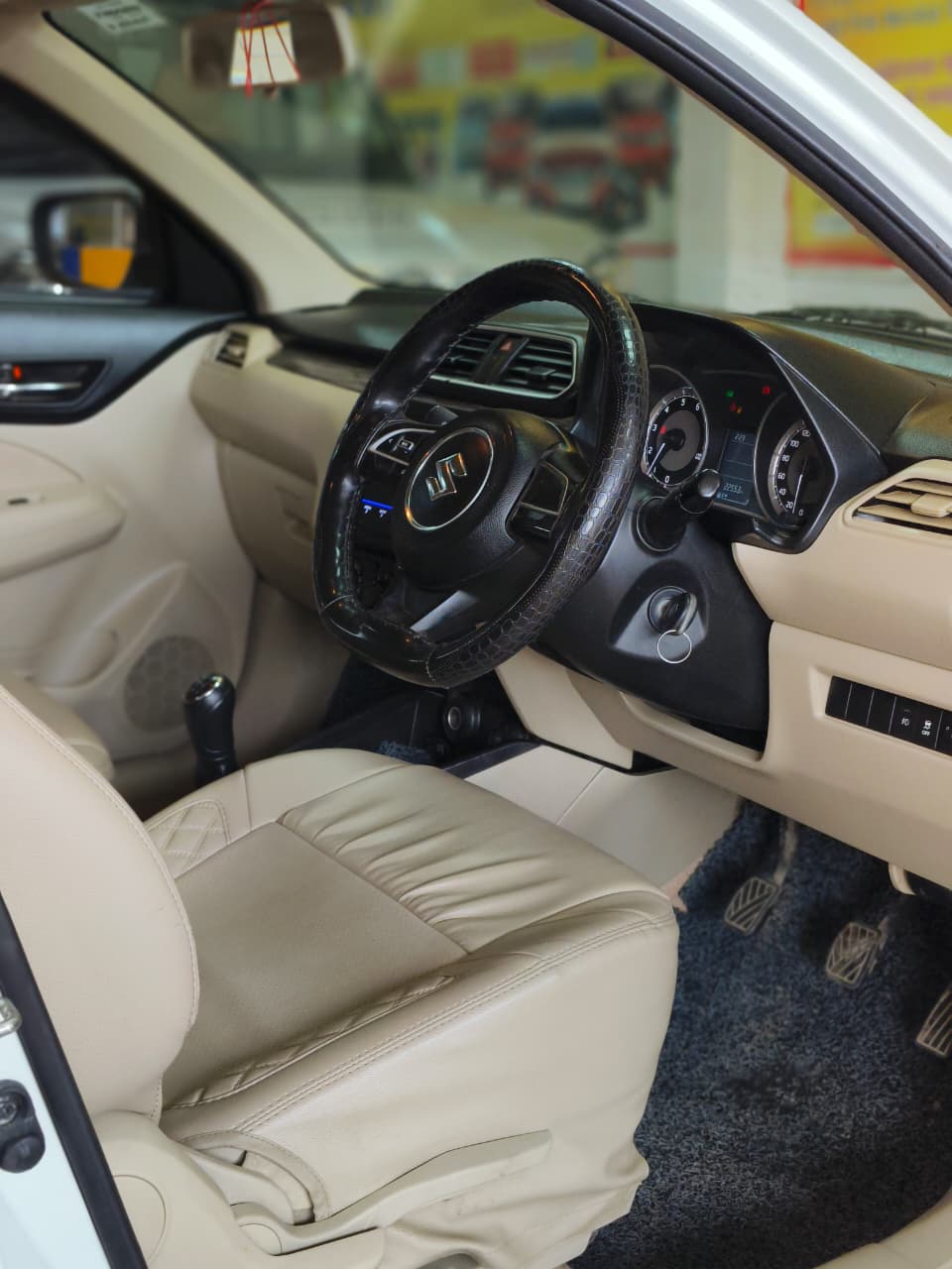 Car Image 4
