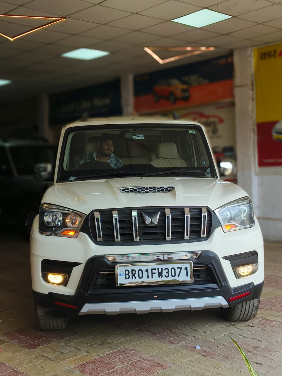Car Image 6