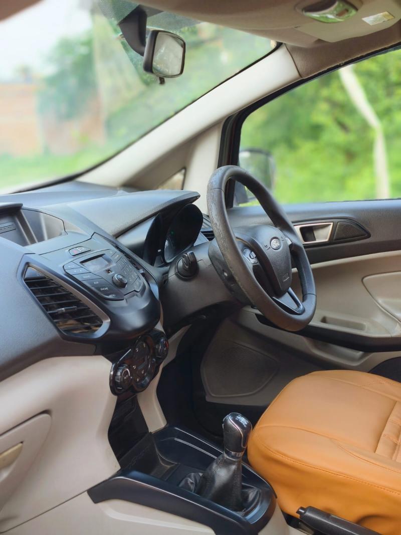Car Image 8