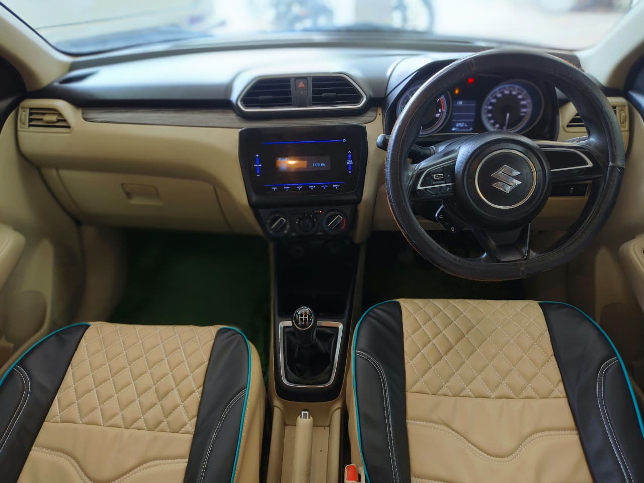 Car Image 4