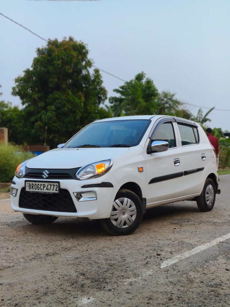 Car Image 7