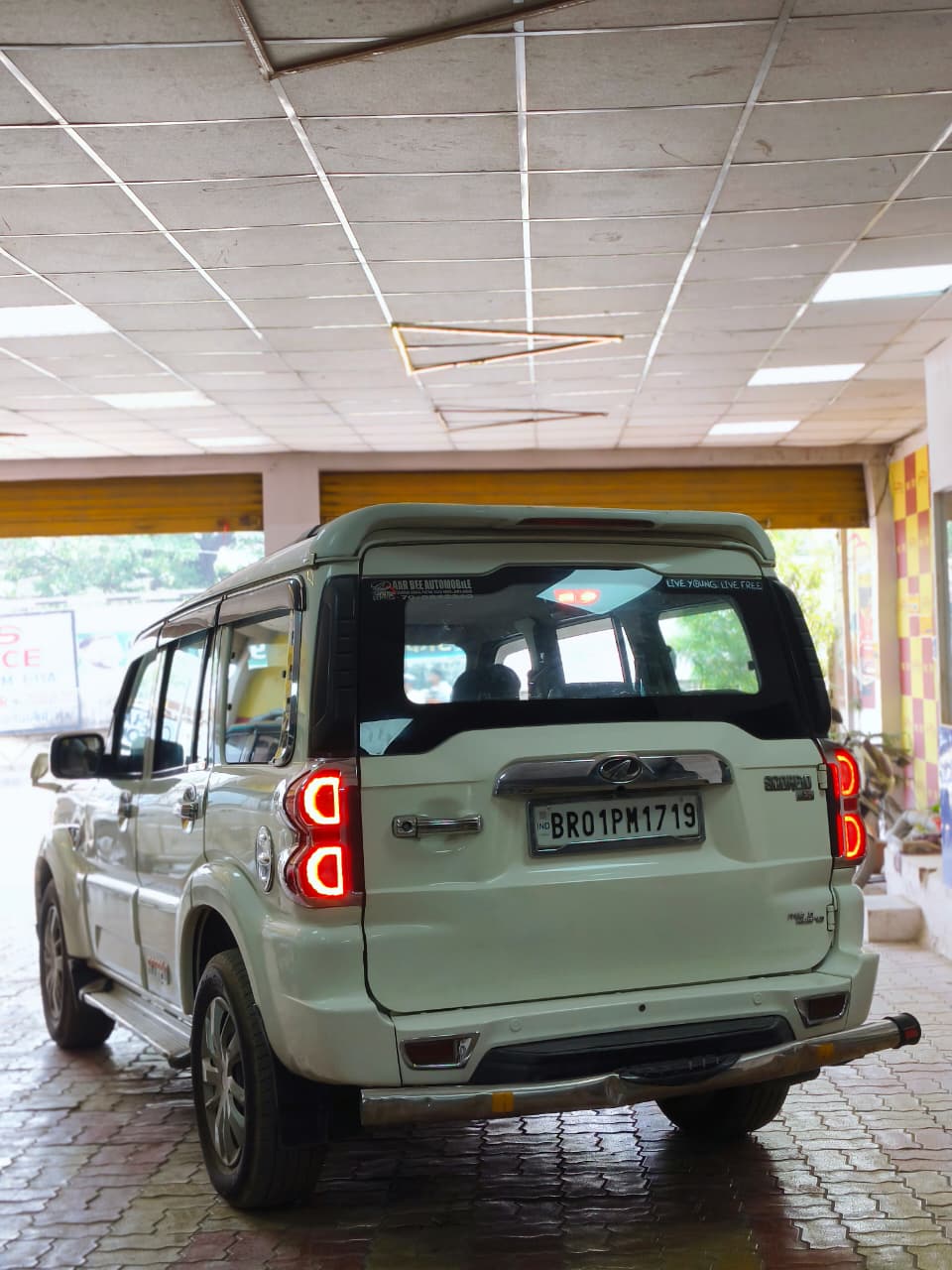 Car Image 6