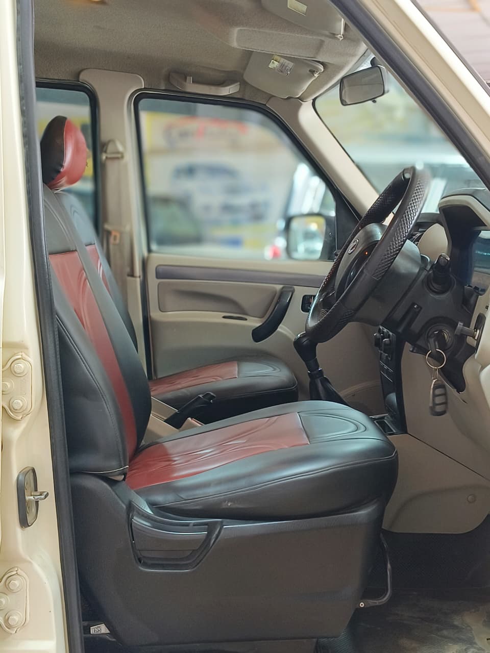 Car Image 3