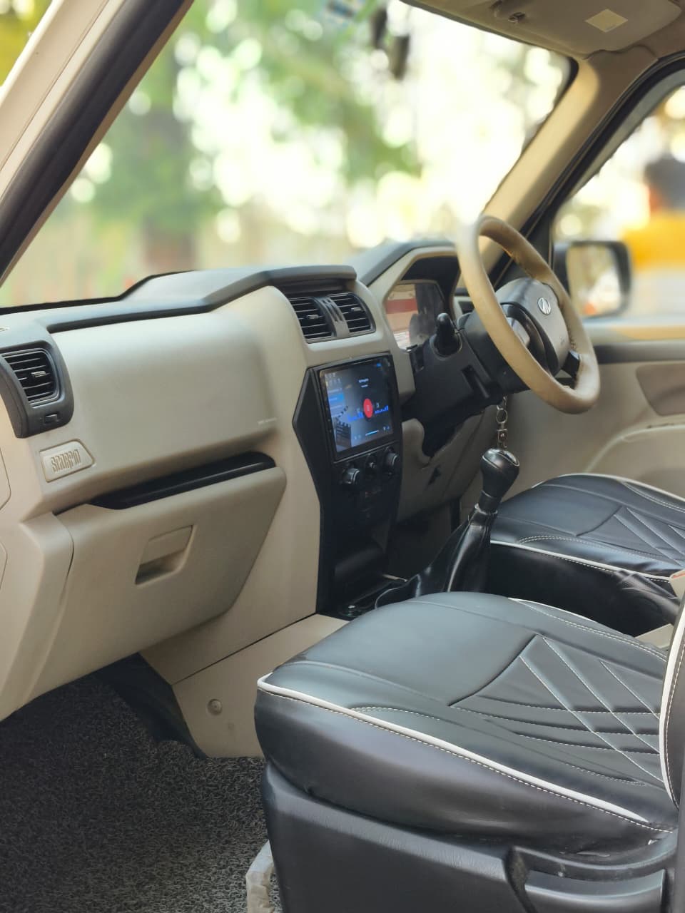 Car Image 2