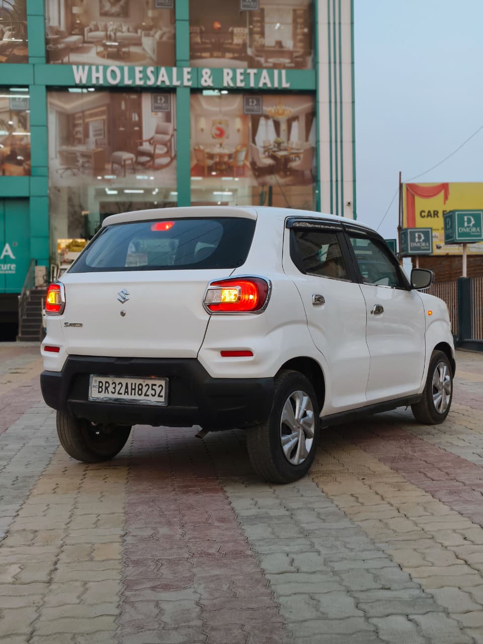 Car Image 6