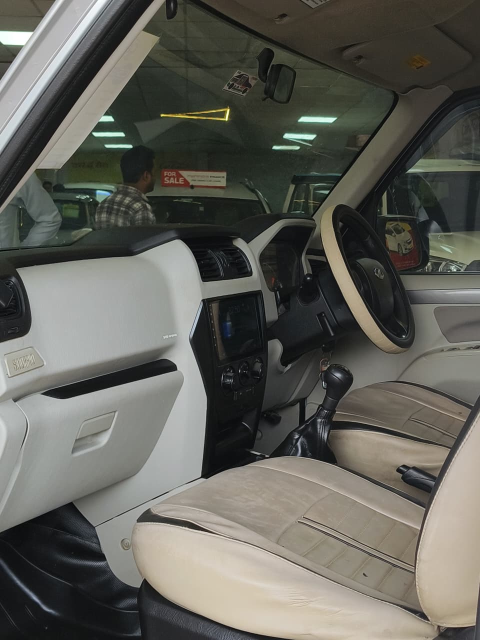 Car Image 3