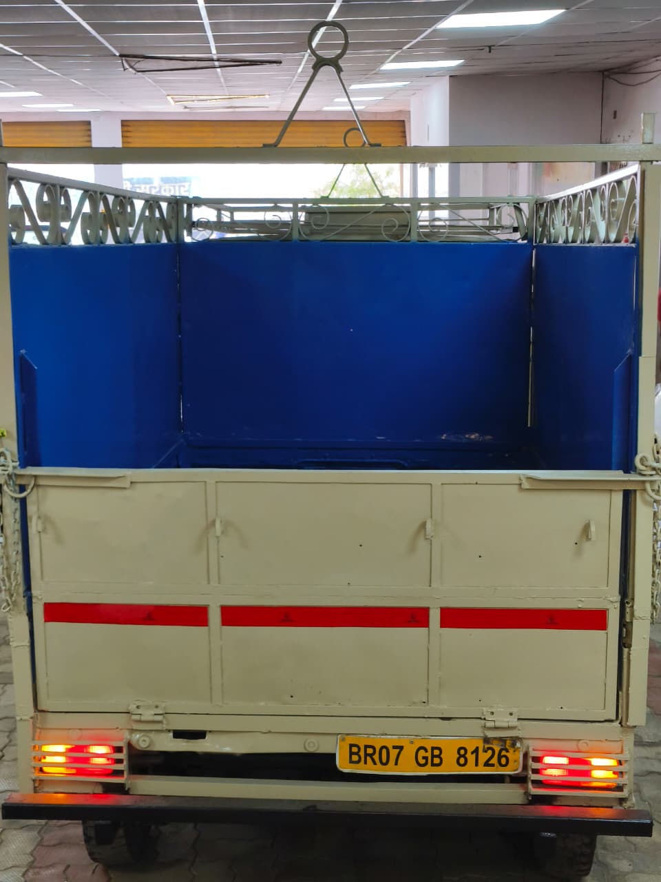 Car Image 4