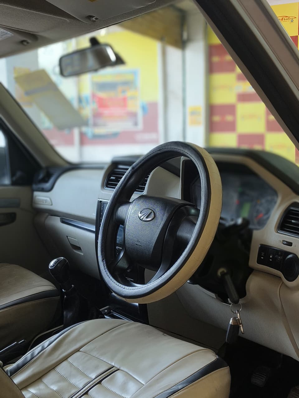 Car Image 4