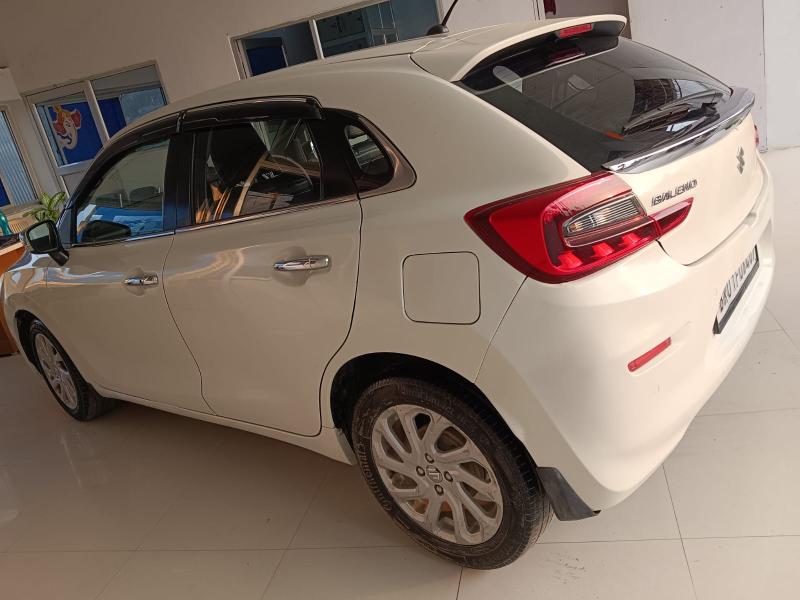 Car Image 7