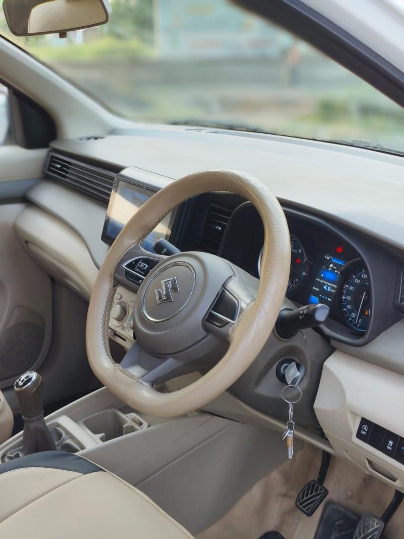 Car Image 10