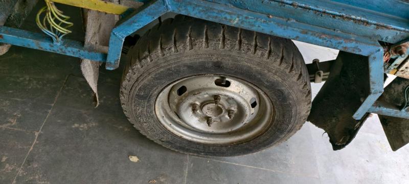 Car Image 8