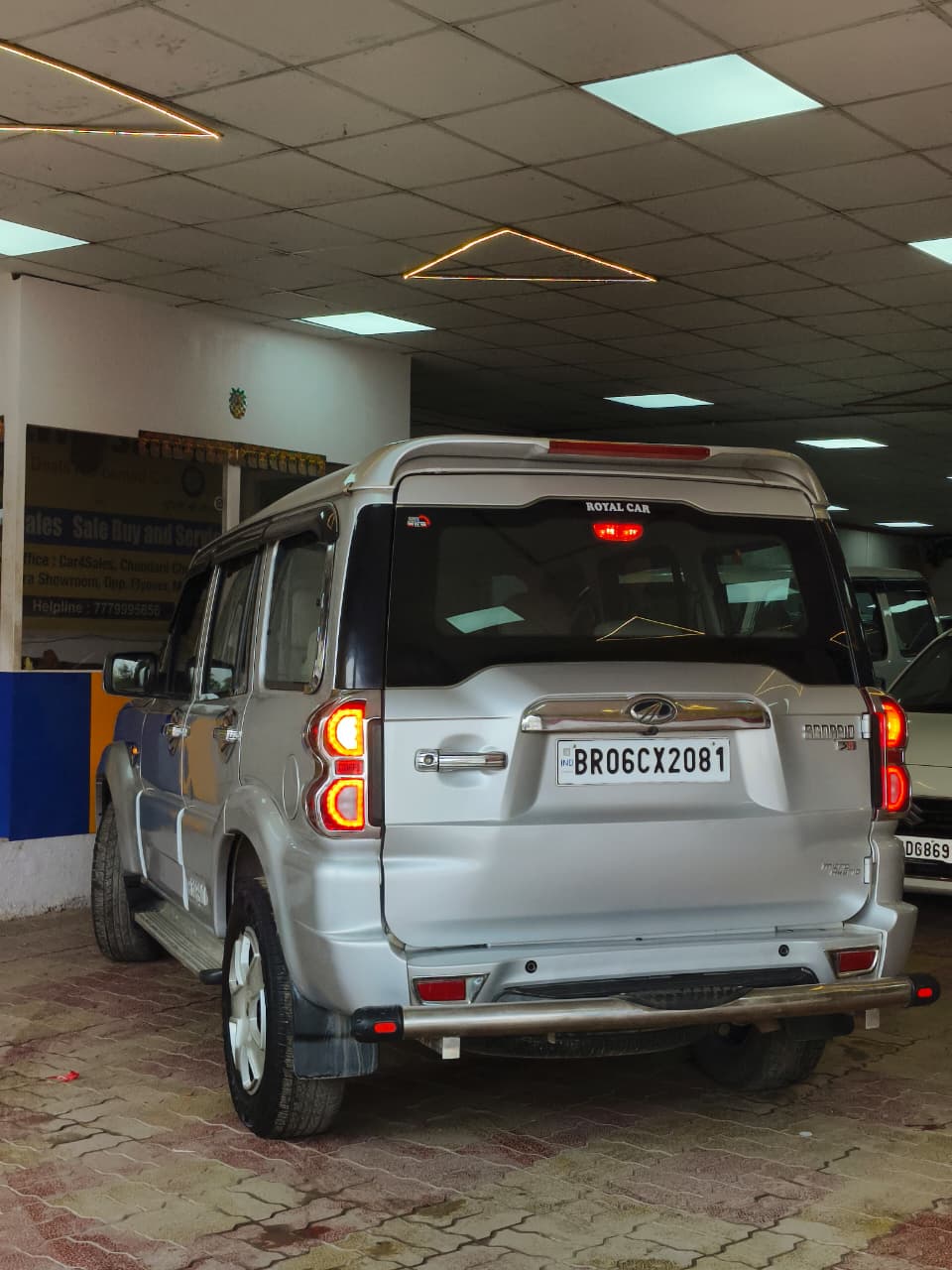 Car Image 6