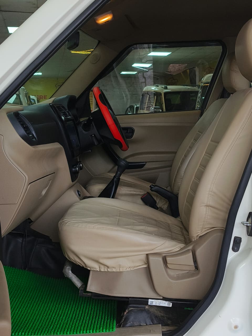Car Image 3