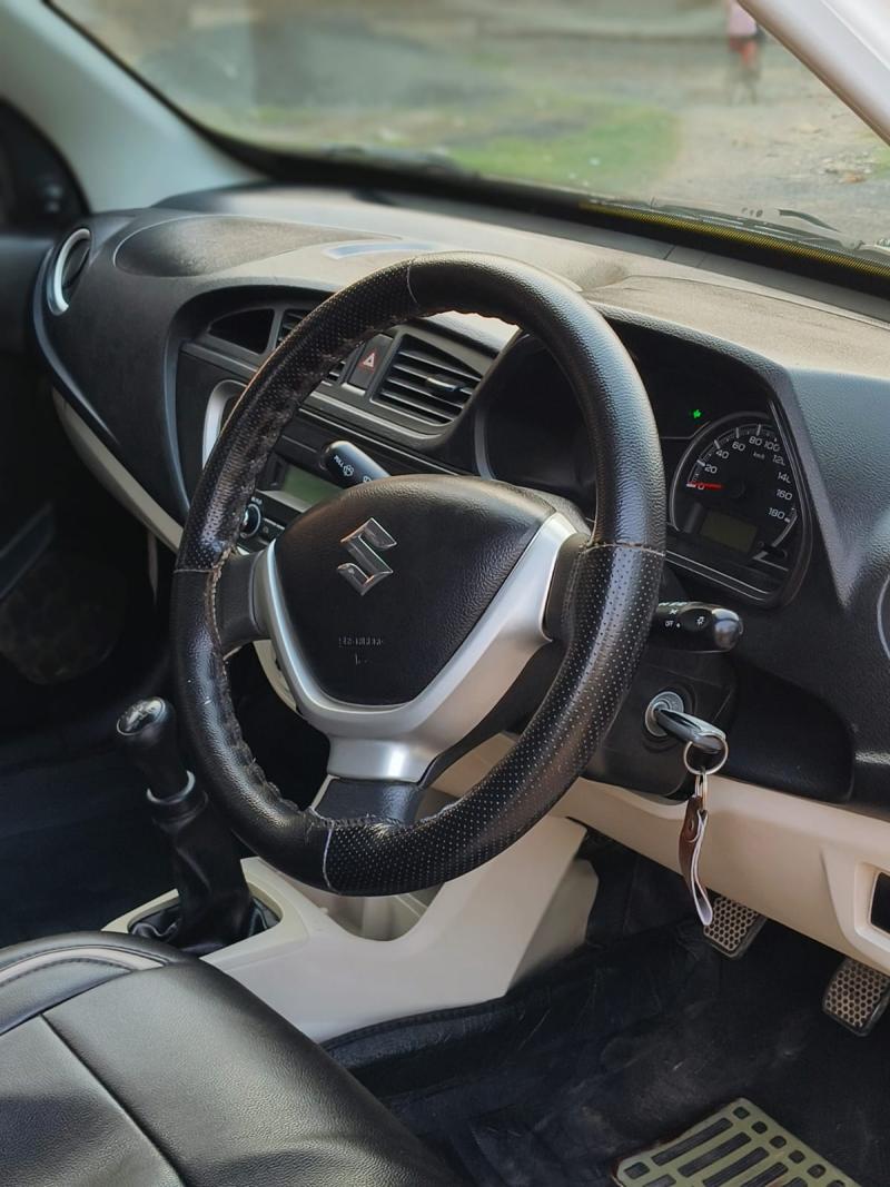 Car Image 8