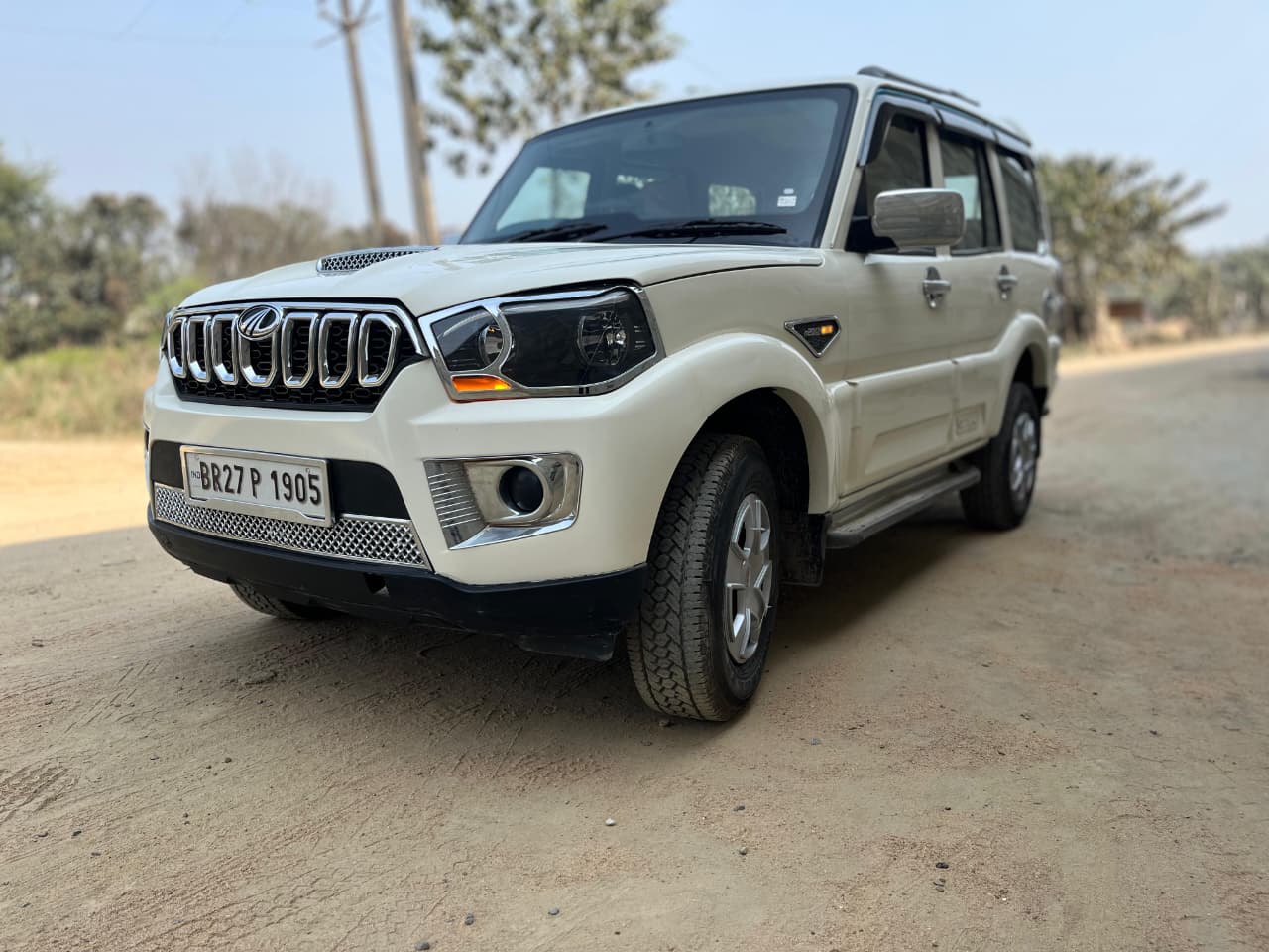 Car Image 8