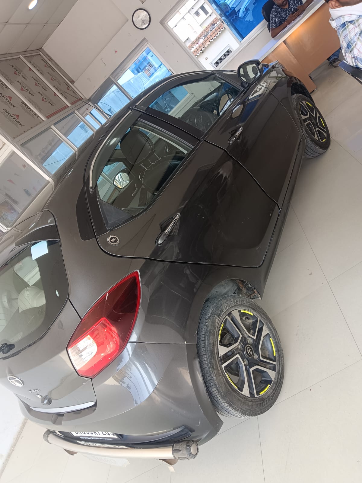 Car Image 4