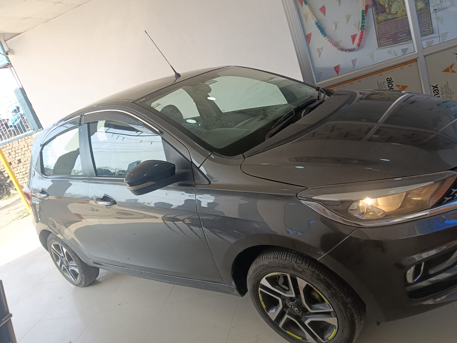 Car Image 3
