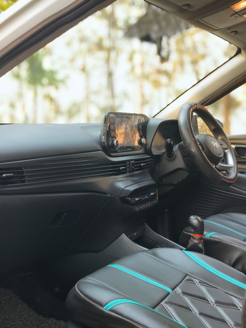 Car Image 5