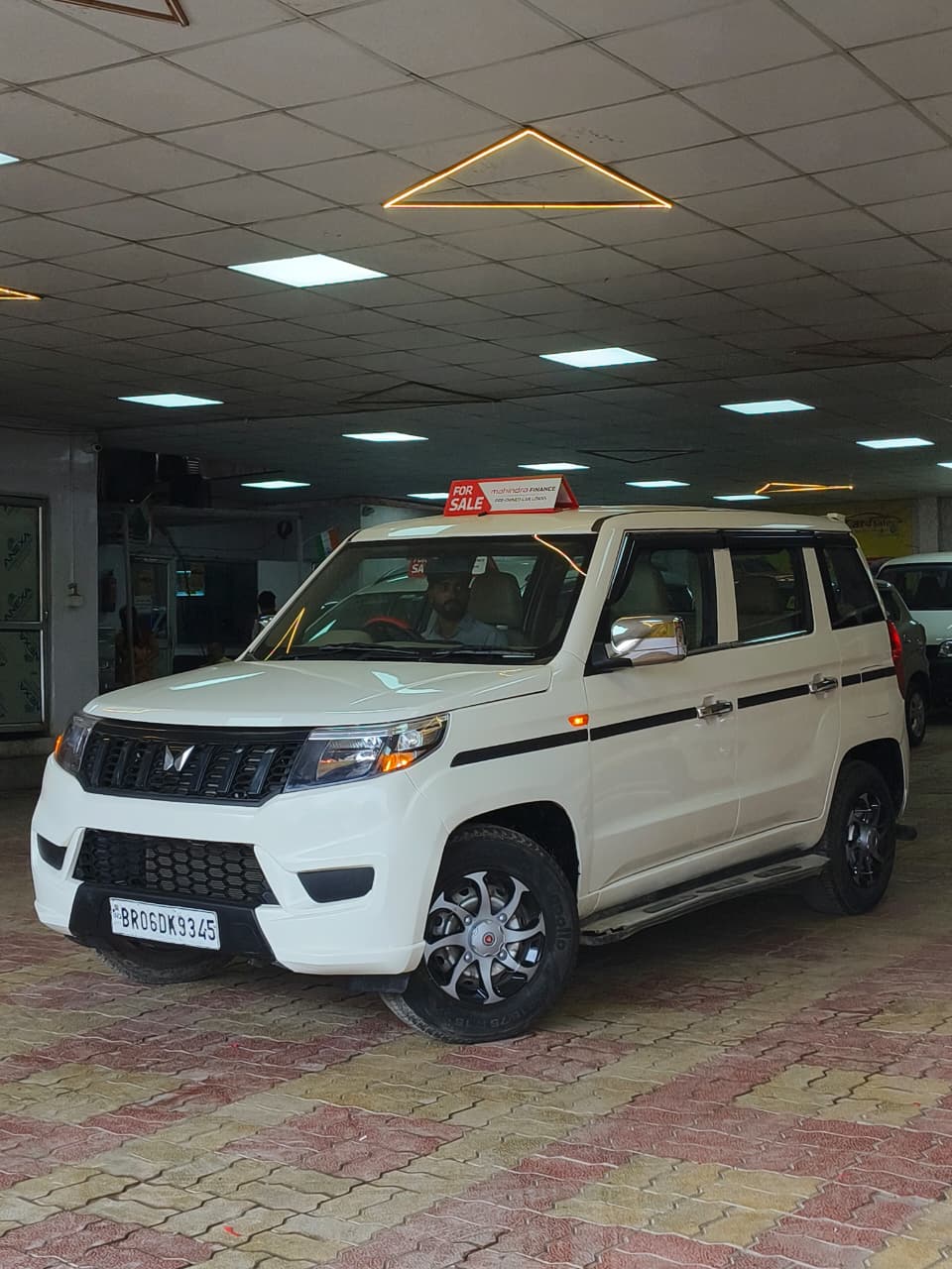 Car Image 8