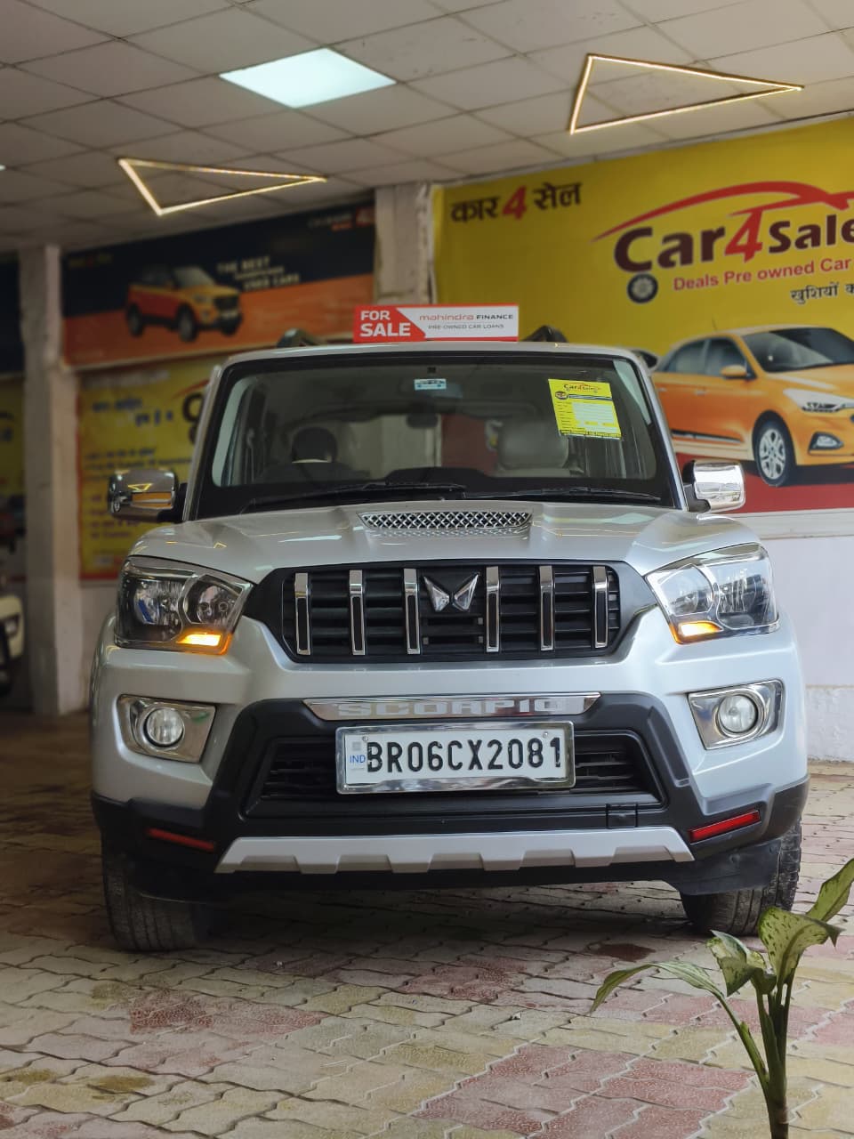 Car Image 8